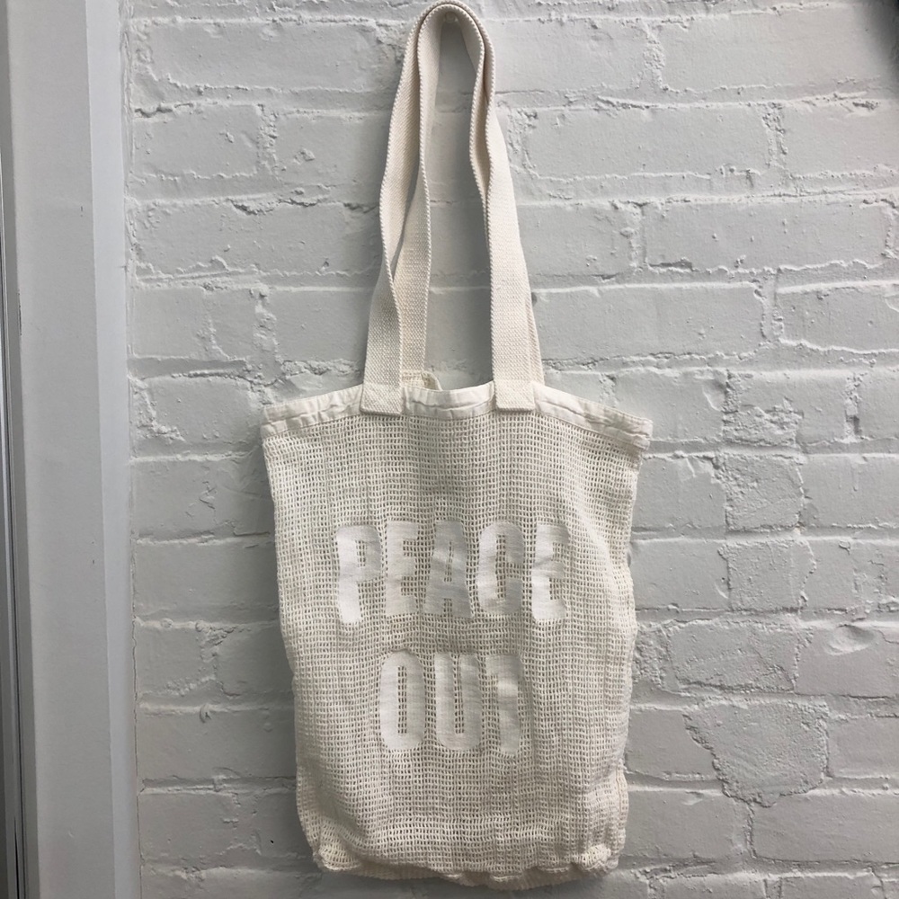 PEACE OUT MESH BAG